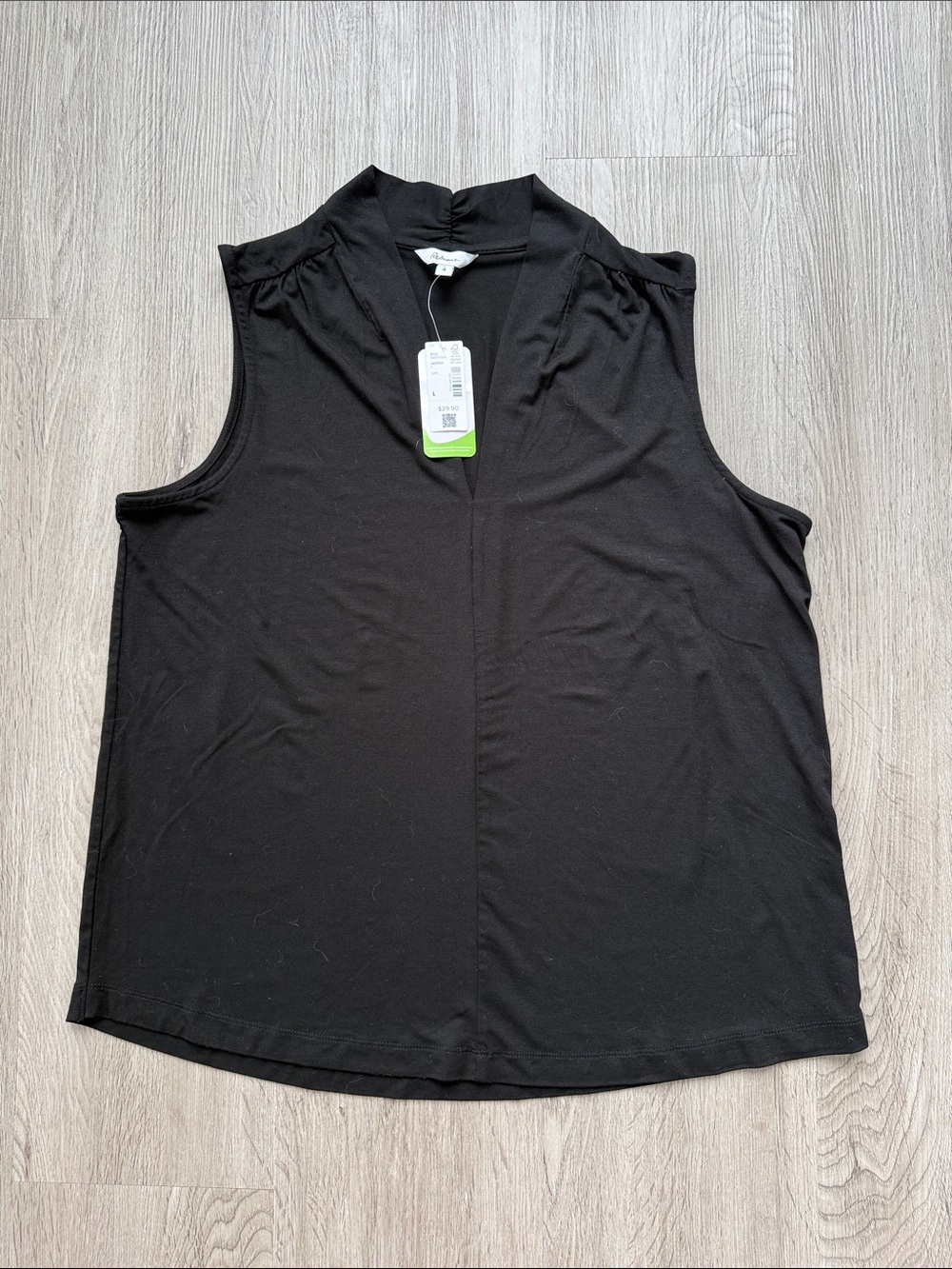 Reitmans Black Sleeveless V-Neck Tank Top